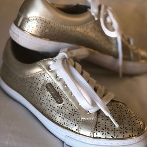 Ivanka Trump sneakers